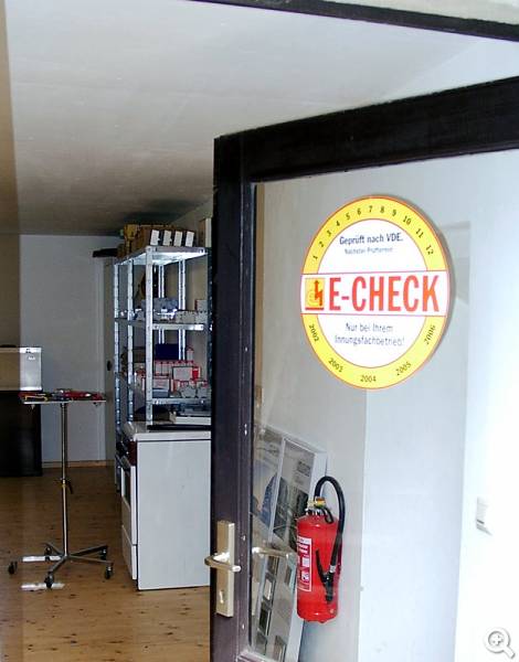 Schon an den e-Check gedacht? Wir prüfen elektrische Geräte.
